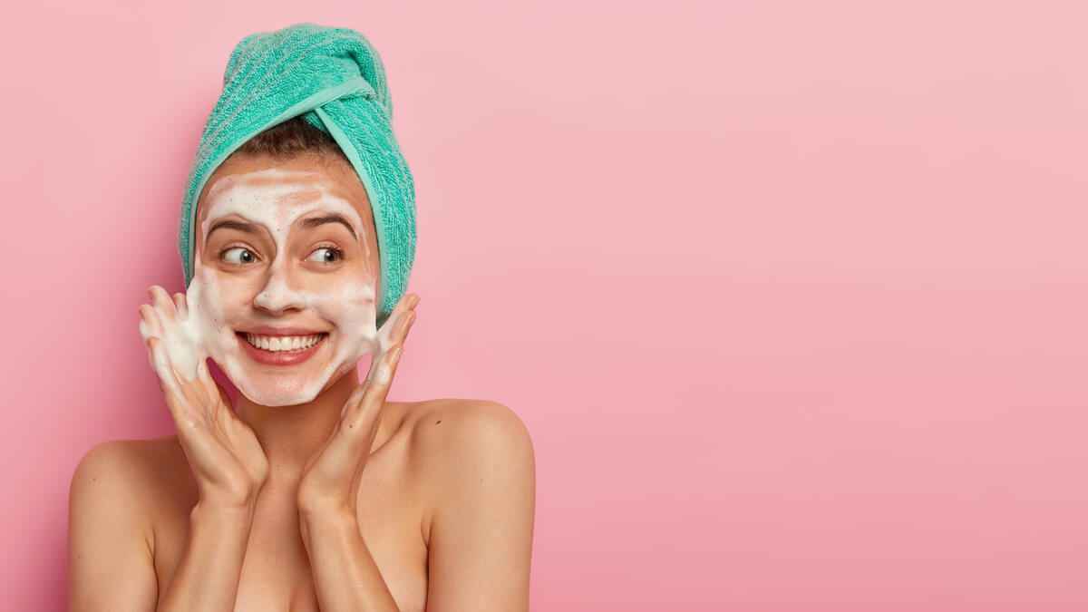 Todo lo que debes saber sobre el exfoliante