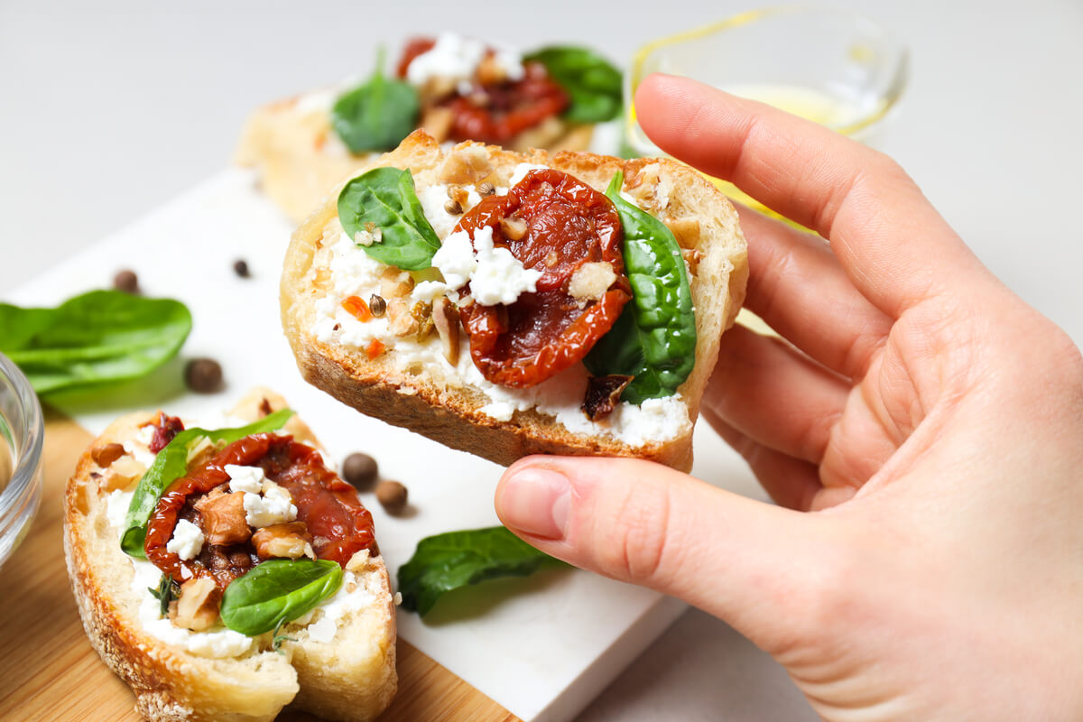 13 Alimentos para comer entre horas y calmar tu ansiedad