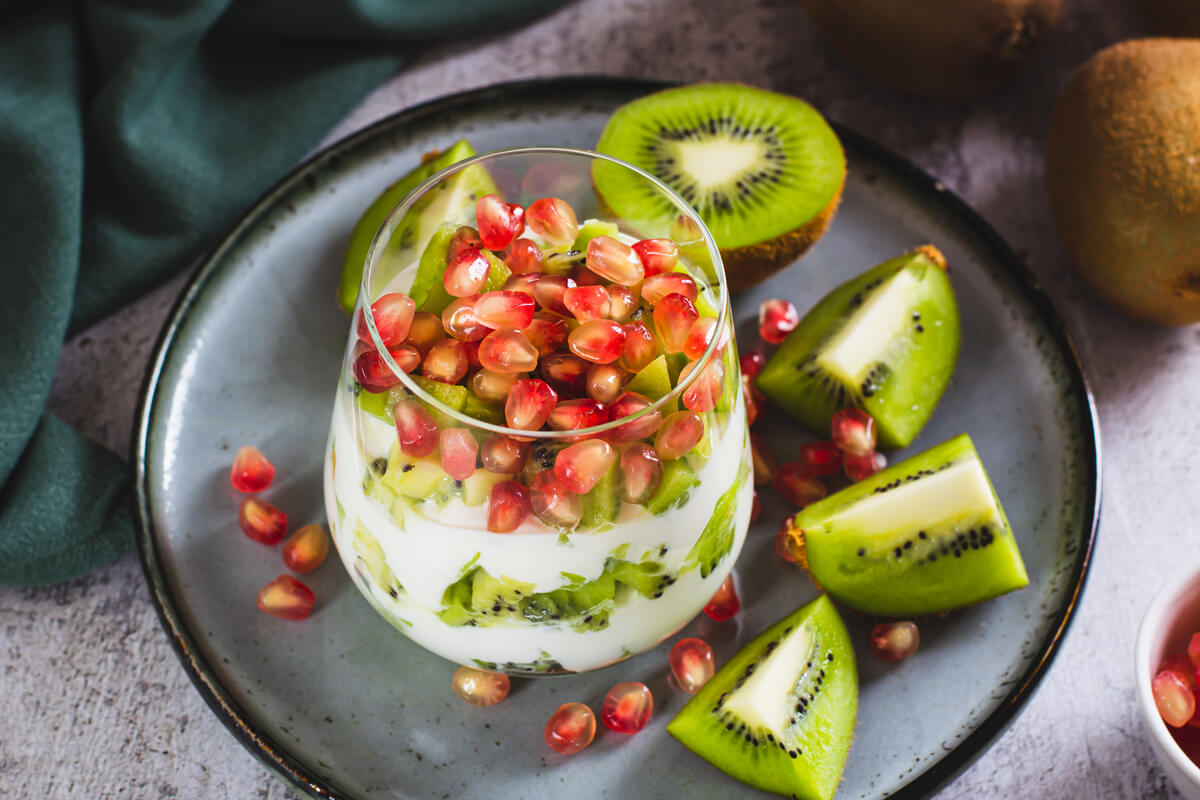 ¿Conoces los benéficos del yogur? Un probiótico de toda la vida