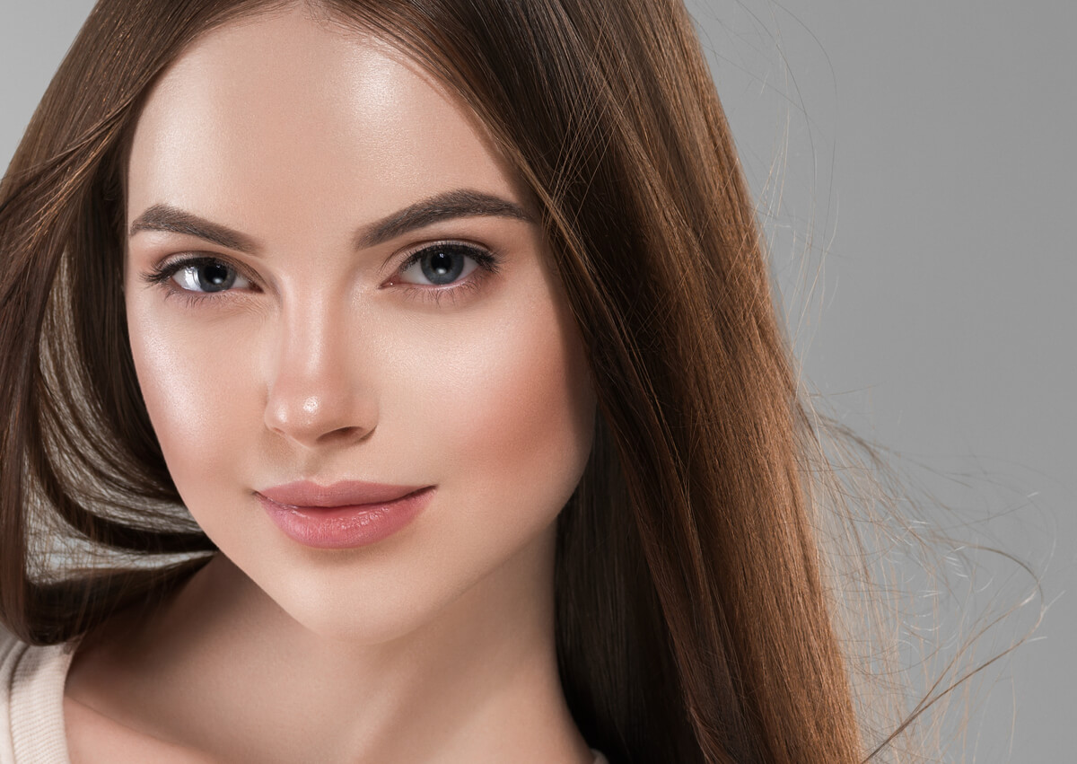 Así puede ayudarte la cúrcuma a dar brillo a la piel y reducir las manchas