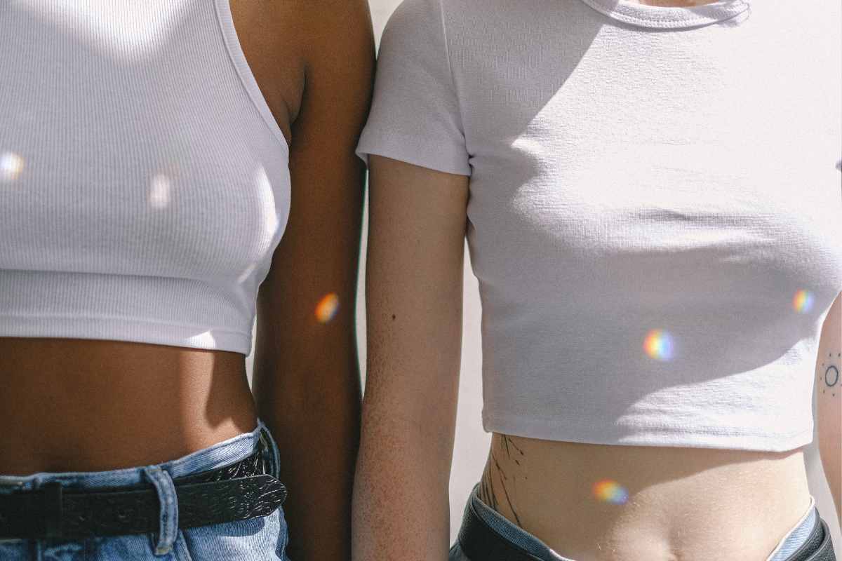 Arañas vasculares en el abdomen y bajo las costillas: qué son, por qué aparecen y cómo tratarlas