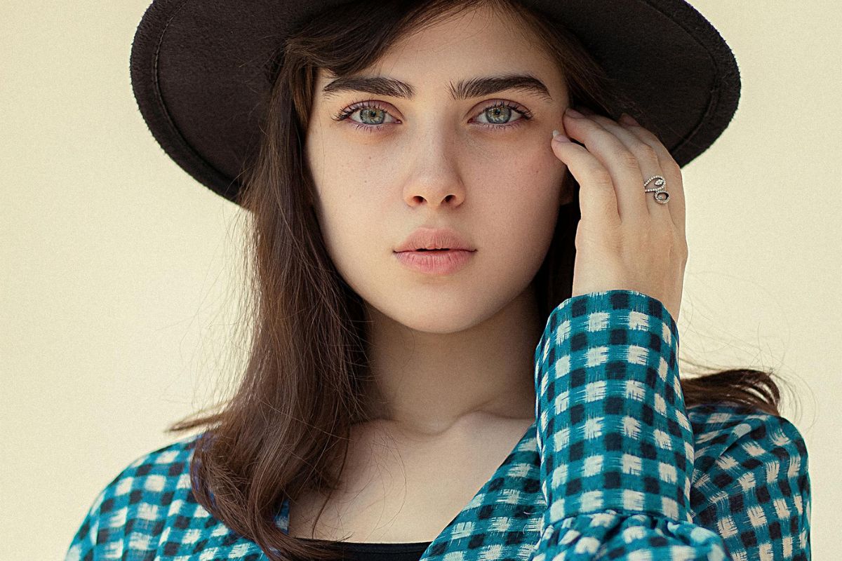 ¿Cómo dejarse las cejas gruesas?