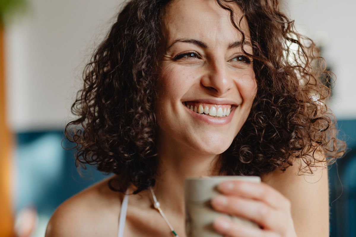 8 secretos para conseguir volumen en la raíz del pelo