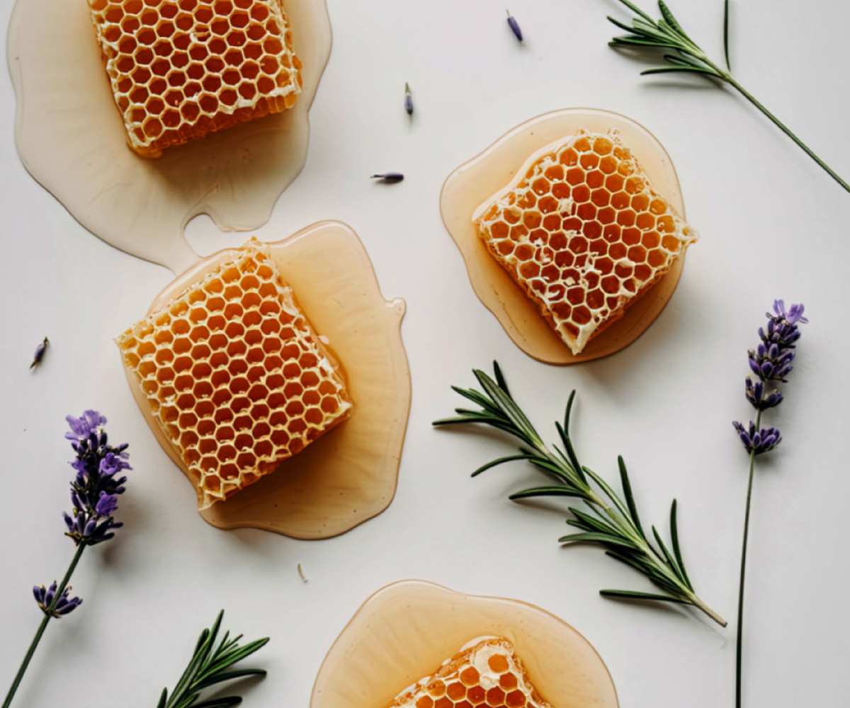 Los mejores remedios naturales para evitar los labios agrietados (y lograr una hidratación profunda)