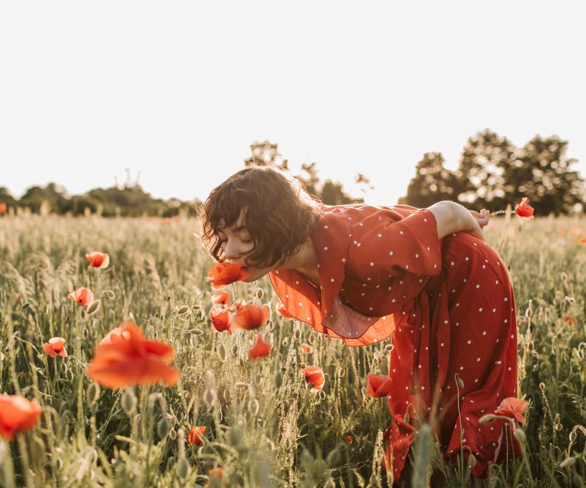 Qué sombra de ojos usar con vestido rojo (y otros tips de maquillaje para ir espectacular)