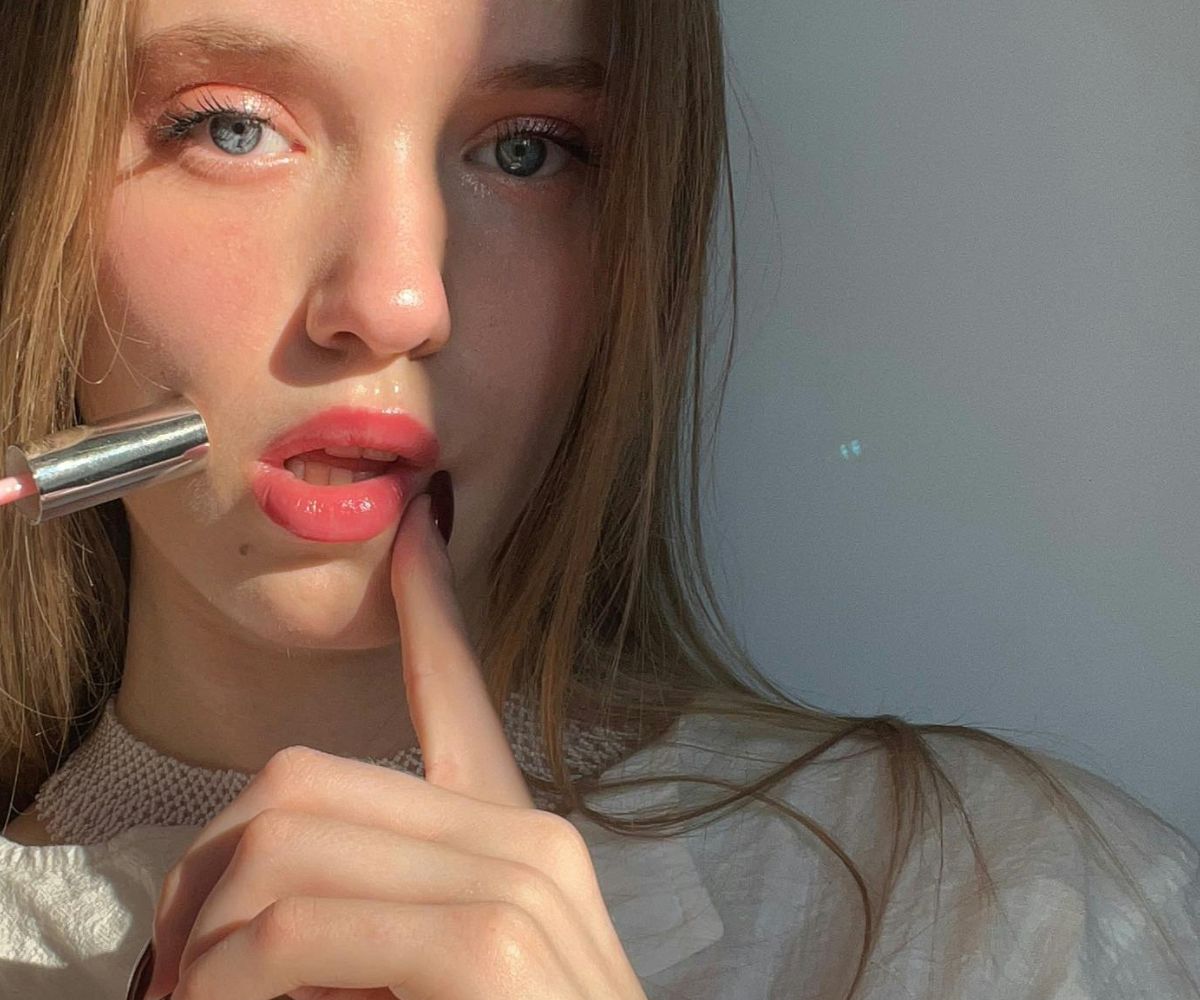 El aceite de labios de Mercadona que está en todas partes (y cómo sacarle partido con el lip combo perfecto)